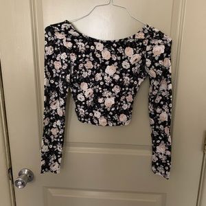 Floral long sleeve crop top (2 for $10) bundle and save